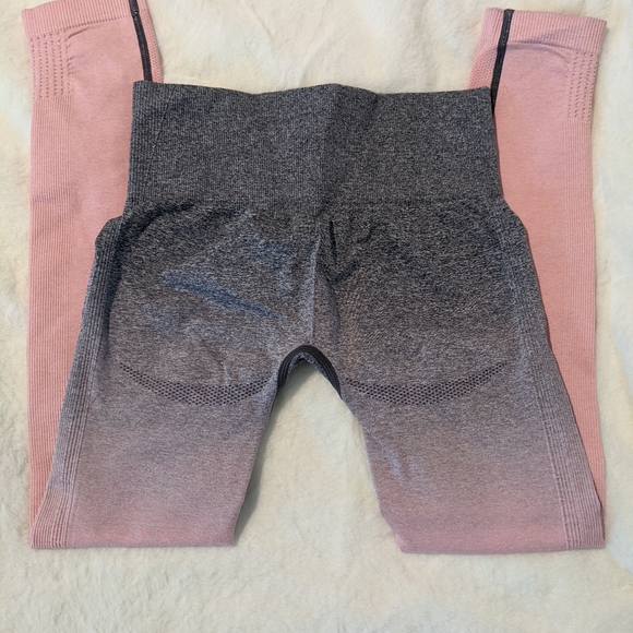 Gymshark ombre pink - Picture 3 of 4